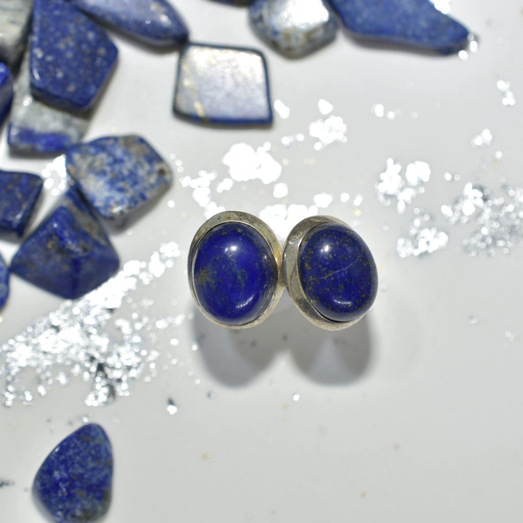 Light Earring with Lapis Lazuli
