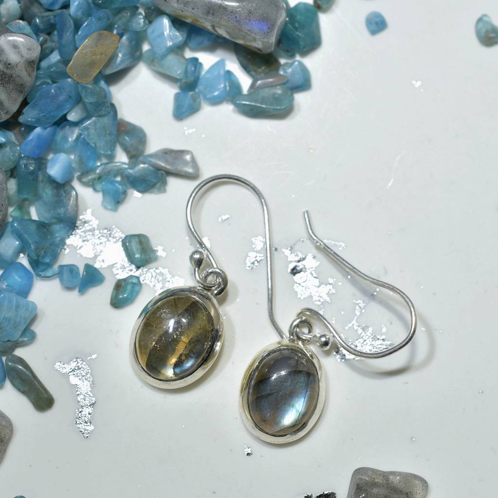 Balance dangle earrings
