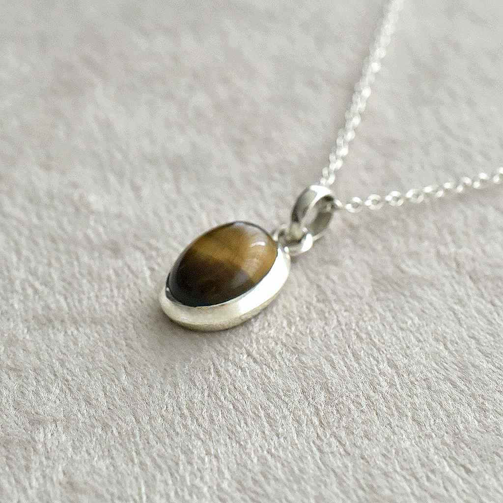 Silver Necklace with Tiger’s Eye