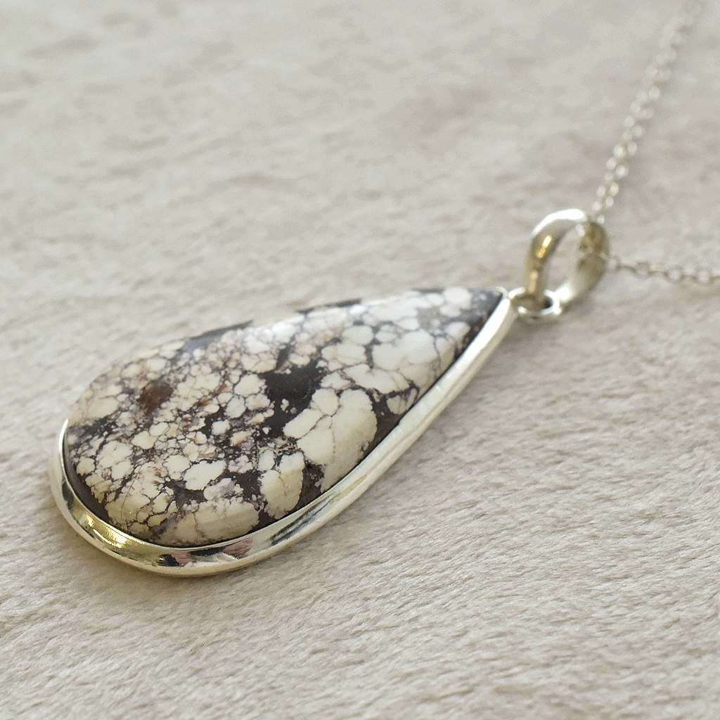 Lux Wild Horse Pendant