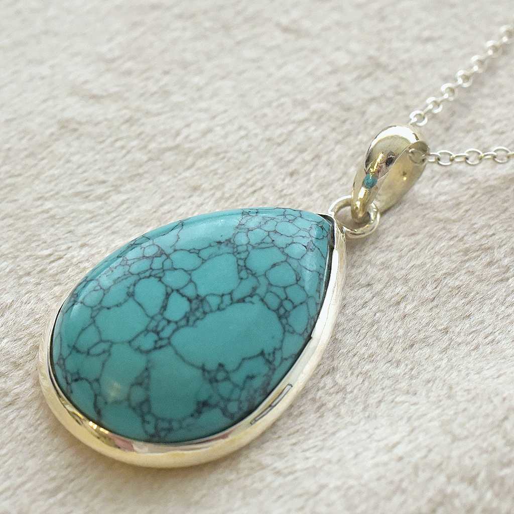 Turquoise Lux Pendant